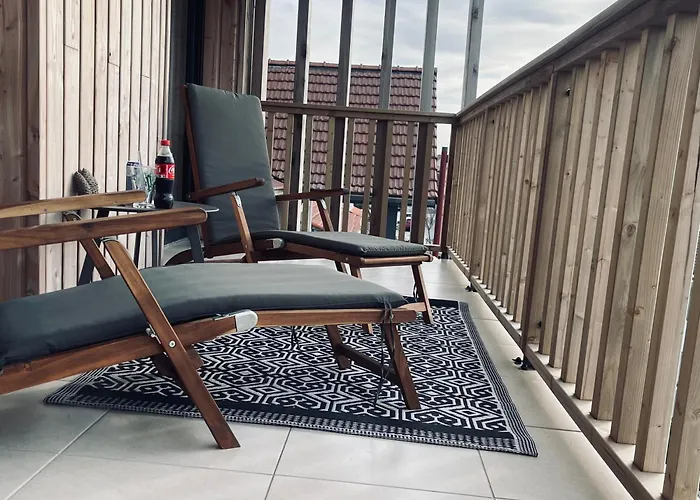 F3 A * ميميزا-بلاج